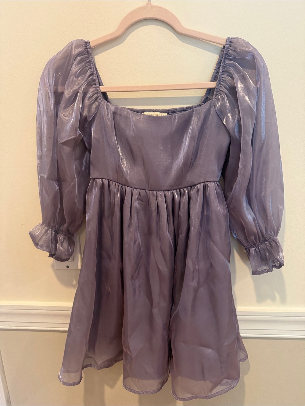 Lavender Puff-Sleeve Mini Dress